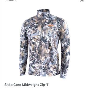 Sitka hunting midweight long sleeve shirt.